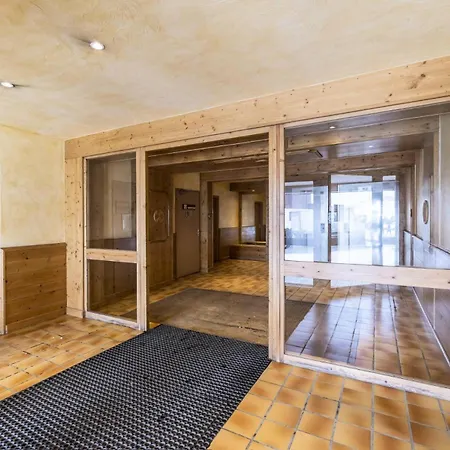 Apartment Blanc - Location: Pour 4 Personnes Oriente Sud Ouest Blanc Mae-9050 *